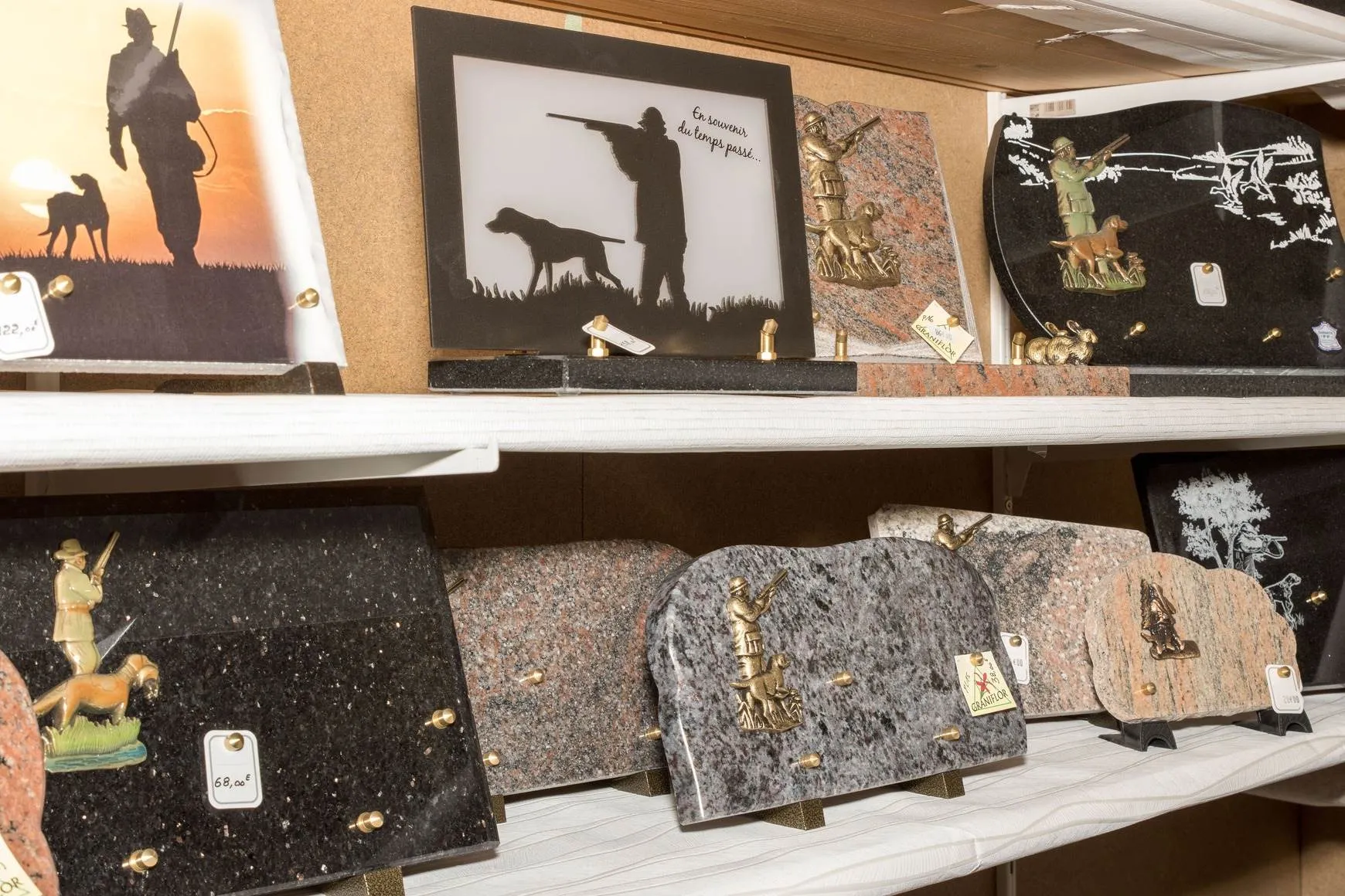 Plaques funéraires personnalisées avec sur granit